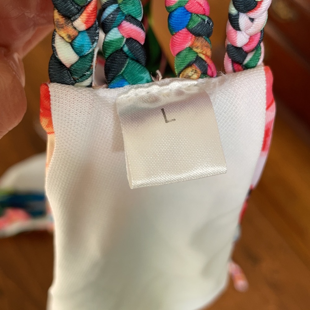 SHEIN floral bikini - Picture 5 of 6